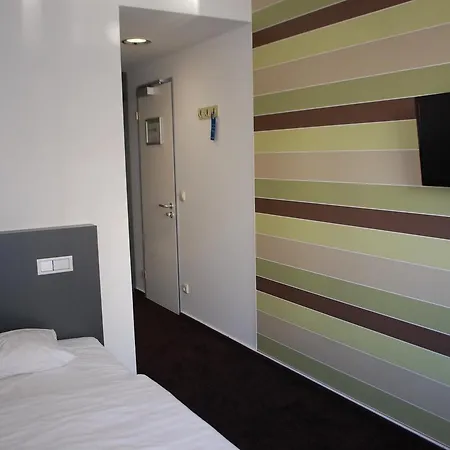 Bildungshotel 2*
