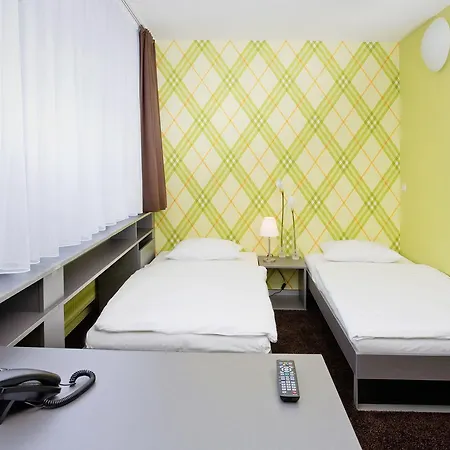 Отель Bildungshotel